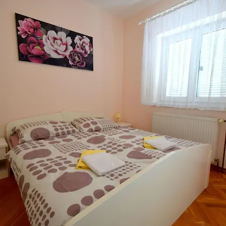 Апартаменты Luka 1 By Interhome *