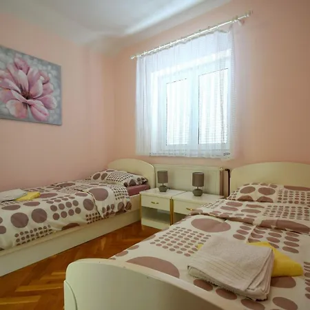 Апартаменты Luka 1 By Interhome