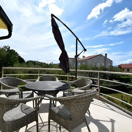 Luka 1 By Interhome Apartament